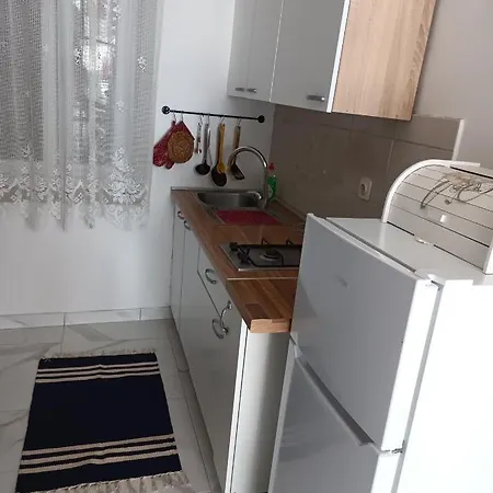Tea Apartment *